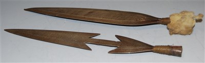 Lot 421 - A steel spear tip, of flatterned leaf shape;...