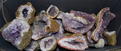 Lot 451 - A quantity of amethyst geodes, all unpolished
