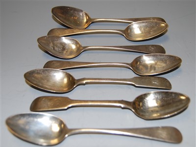Lot 372 - A set of five George IV silver teaspoons...