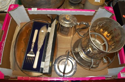 Lot 538 - Mixed lot, to include late Victorian silver...