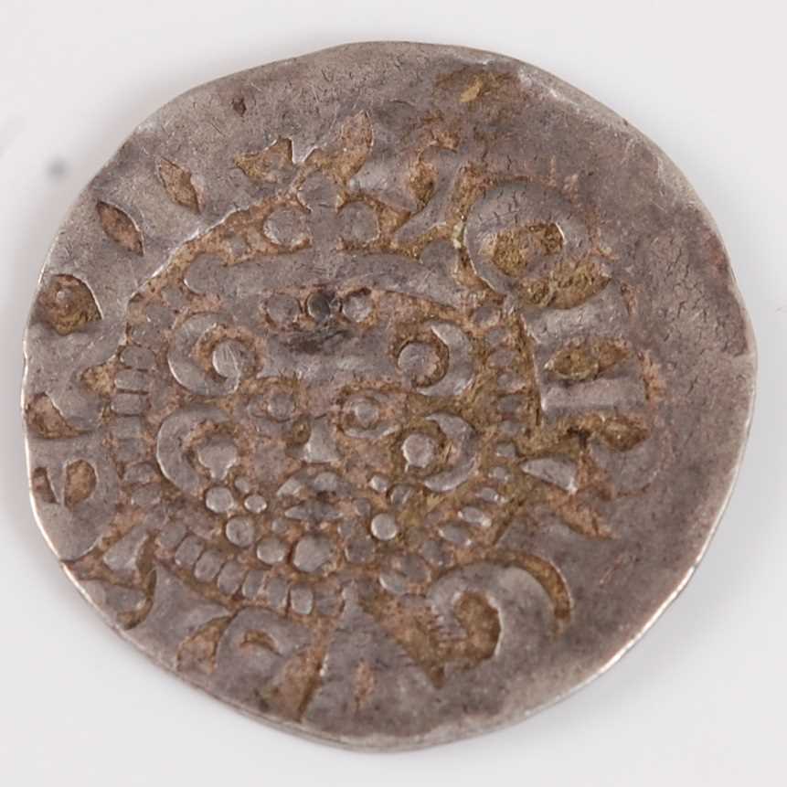 Lot 2019 - Henry III (1216-1272), silver penny