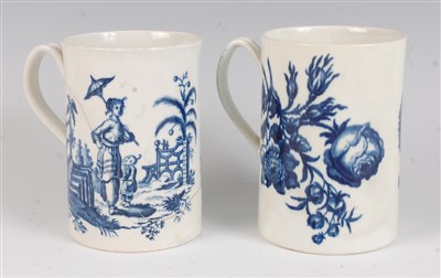 Lot 1062 - An 18th century Worcester porcelain tankard,...