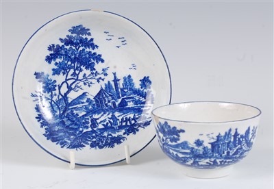Lot 1068 - A Worcester porcelain blue and white tea bowl...