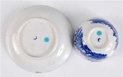 Lot 1068 - A Worcester porcelain blue and white tea bowl...