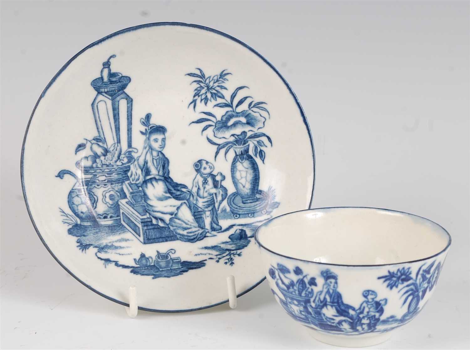 Lot 1070 - A Worcester porcelain tea bowl and saucer,...