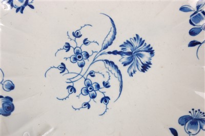 Lot 1078 - A Worcester porcelain lobed dish, blue and...