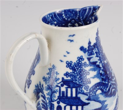 Lot 1084 - A Worcester porcelain sparrow-beak cream jug,...