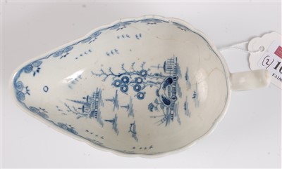 Lot 1089 - A Worcester porcelain sauceboat, underglaze...