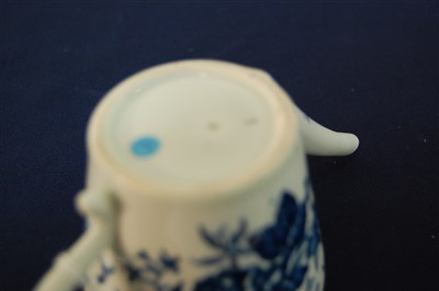 Lot 1090 - A Lowestoft porcelain feeding cup, of bucket...