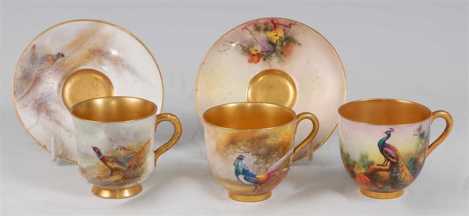 Lot 1098 - A Royal Worcester porcelain coffee can and...