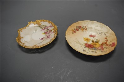 Lot 276 - A Royal Worcester reticulated cabinet cup and...