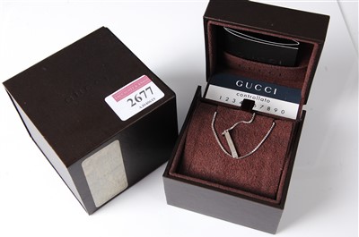 Lot 2677 - A Gucci 18ct white gold Lariat necklace,...