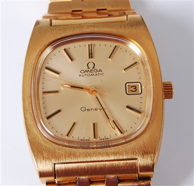 Lot 2679 - A gent's Omega gold plated Geneva Automatic...