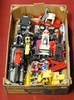 Lot 53 - A box of assorted loose Lego