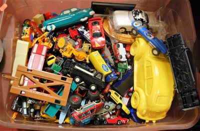 Lot 527 - One box of mixed playworn diecast to include...