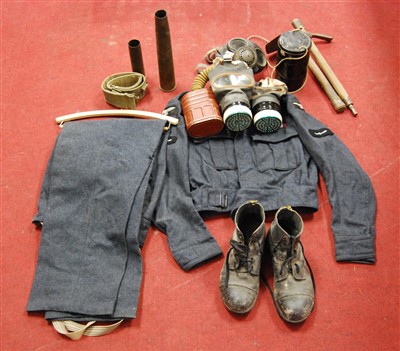 Lot 399 - A WWII RAF war service dress blouse, size 10,...