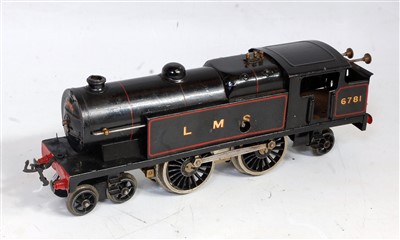 Lot 329 - Hornby 1929/31 black LMS clockwork No. 2...