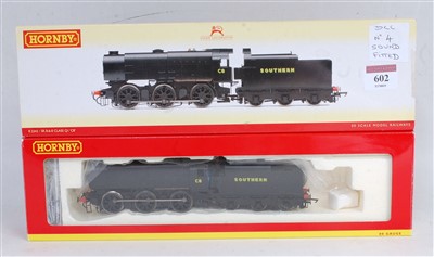 Lot 602 - A Hornby R2343 Southern black class Q1 goods...