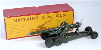 Lot 1210 - A Britains No. 2064 155mm gun comprising of...