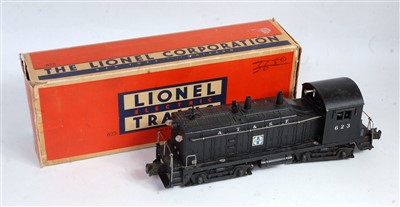 Lot 561 - Lionel No. 623 SF diesel switcher Bo-Bo loco,...