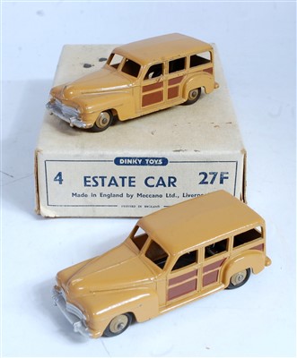 Lot 1916 - A Dinky Toys No. 27F estate car trade box...