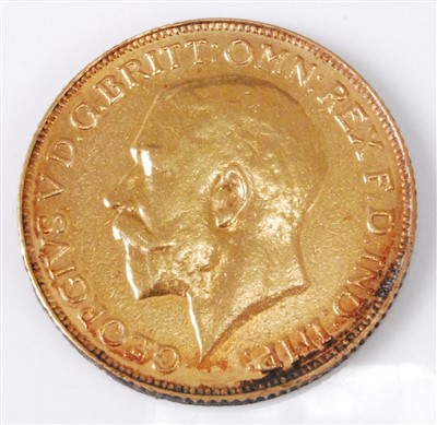 Lot 2084 - Great Britain, 1911 gold full sovereign
