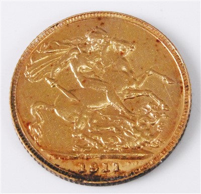Lot 2084 - Great Britain, 1911 gold full sovereign