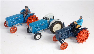 Lot 1346 - Three various loose Britains farming vehicles...