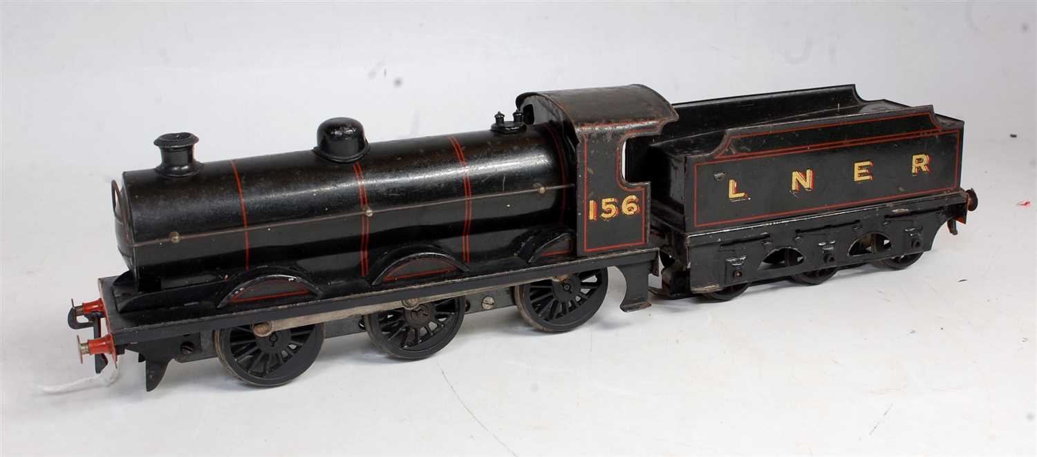 Lot 493 - As per Lot 492, but with unidentified...