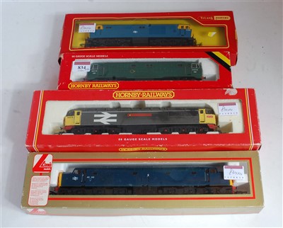 Lot 834 - Diesel locomotive selection Triang Hornby R758...