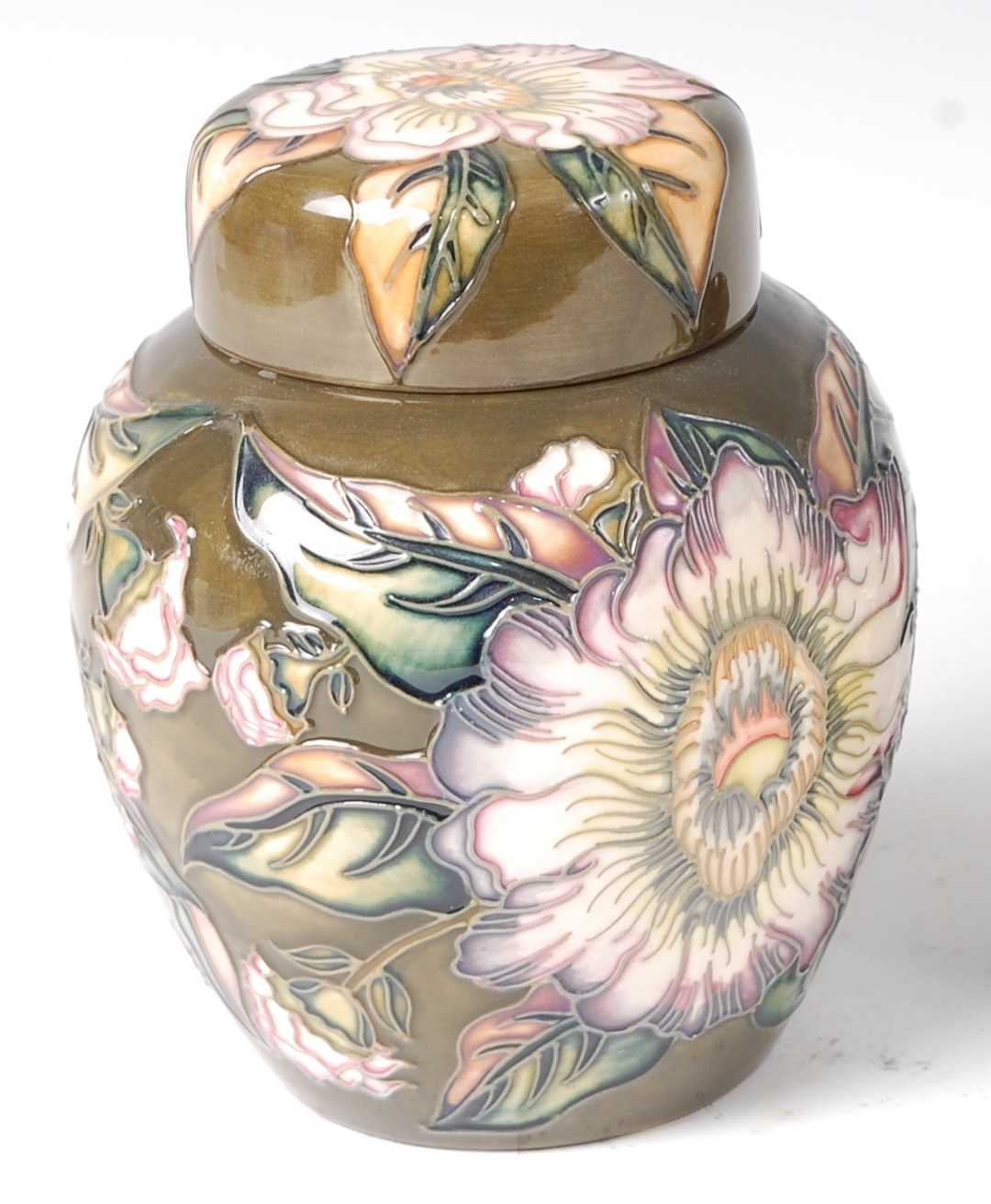 Lot 149 - A Moorcroft pottery ginger jar and cover in...