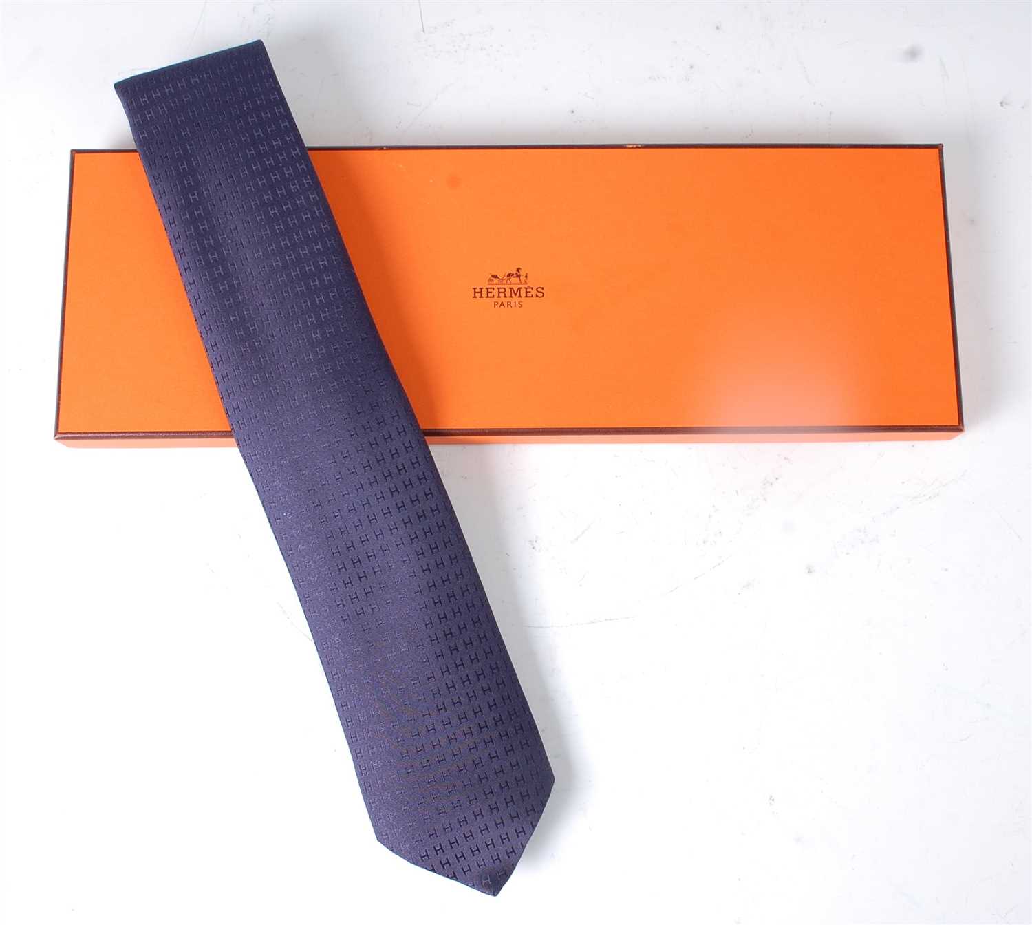 Lot 266 - A boxed Hermès of Paris cravate Faconnee,...
