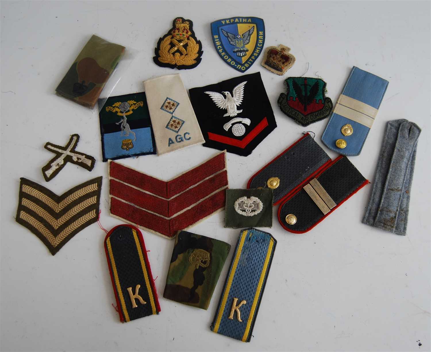 Lot 237 - A collection of assorted cloth bullion badges,...