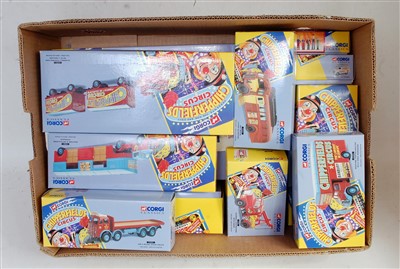 Lot 2538 - 13 various boxed Corgi Classics Chipperfield...