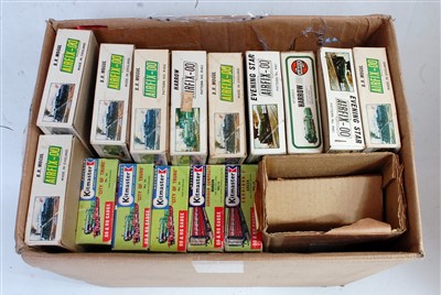 Lot 1507 - One box containing a quantity of Airfix 00...