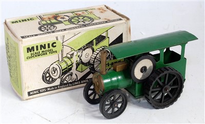 Lot 3167 - A Triang Minic tinplate and clockwork model of...