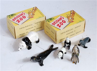 Lot 1452 - A Britains Zoo picture packed boxed group to...