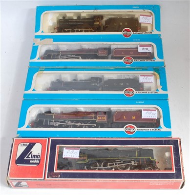 Lot 858 - 4 Airfix locomotives, all have been repainted...