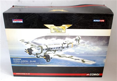 Lot 2555 - A Corgi Aviation Archive 1/72 scale No....