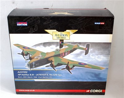 Lot 2558 - A Corgi Aviation Archive 1/72 scale model No....