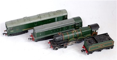 Lot 892 - Three Hornby Dublo locomotives, all 2-rail, Co-...