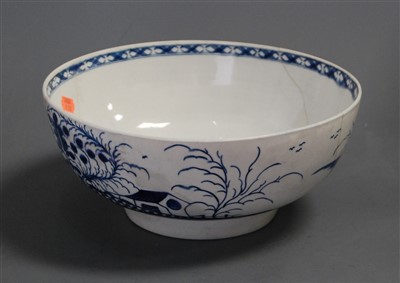 Lot 111 - A large 18th century Worcester blue and white...