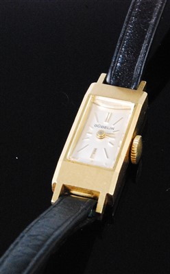 Lot 441 - A lady's Gubelin 18ct gold cased tank watch,...