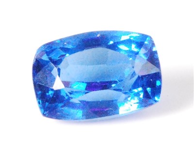 Lot 442 - A loose heat-treated sapphire, with...