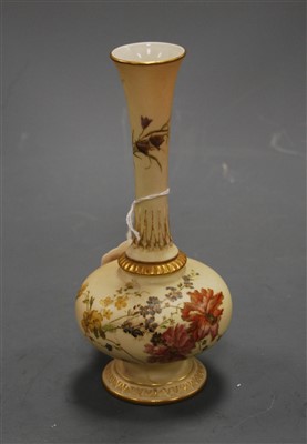 Lot 293 - A late Victorian Royal Worcester blush ivory...