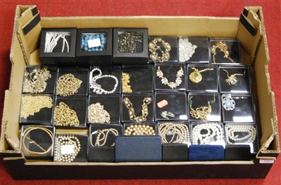 Lot 348 - A box of miscellaneous costume jewellery...