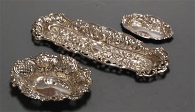 Lot 361 - A late Victorian silver bonbon dish of pierced...