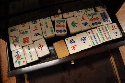 Lot 510 - An early 20th century Chinese Mah Jong set in...