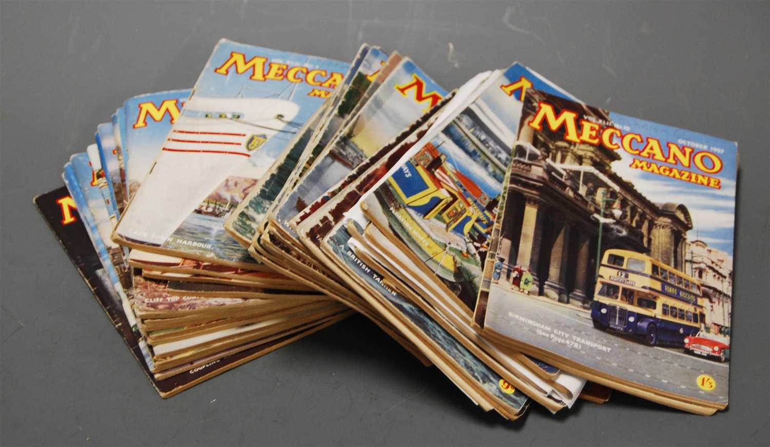 Lot 514 - A collection of assorted 1950s Meccano magazines