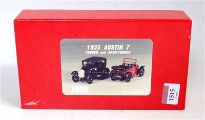 Lot 1515 - A Wills Finecast boxed 1/24 scale white metal...